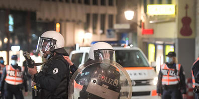 Die Polizei liess am Sonntag in St. Gallen erst gar keine Krawalle zu (Archivbild).