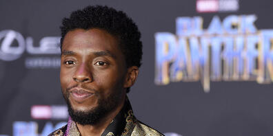 ARCHIV - US-Schauspieler Chadwick Boseman kommt zur Premiere des Films Black Panther. Foto: Chris Pizzello/Invision/AP/dpa
