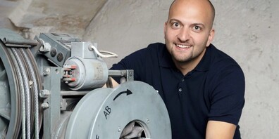 Zum Jubiläum zieht der Geschäftsführer und Inhaber Bilanz, spricht über Meilensteine, Herausforderungen und Chancen und über die Zukunft einer Branche, die von Digitalisierung, Innovation und hohen Serviceansprüchen geprägt ist