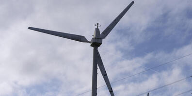 Da Amt für Raumentwicklung und Geoinformation kommt in einer Einschätzung zum Schluss, dass Abstandsbestimmungen zu Windenergieanlagen in einem kommunalen Baureglement nicht genehmigungsfähig seien. (Symbolbild)