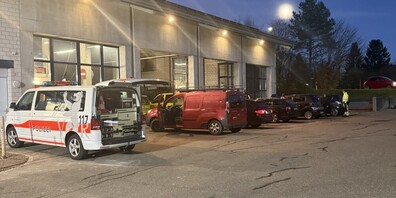 Die Kantonspolizei Appenzell Ausserrhoden führte zusammen mit dem TCS und örtlichen Garagisten Lichtkontrollen an über 300 Fahrzeugen durch.