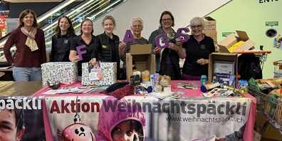 Einige der fleissigen Sammlerinnen: Beatrice Rohner, Sabine Kressig, Ursi Niederberger, Monika Grünenfelder, Silvia Hörler, Odette Guntli und Rosmarie Dudler (von links).