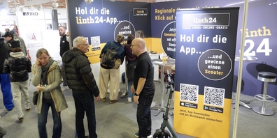 Mit dem Download der App kann man am Linth24 Stand mit etwas Glück einen  E-Scooter gewinnen.