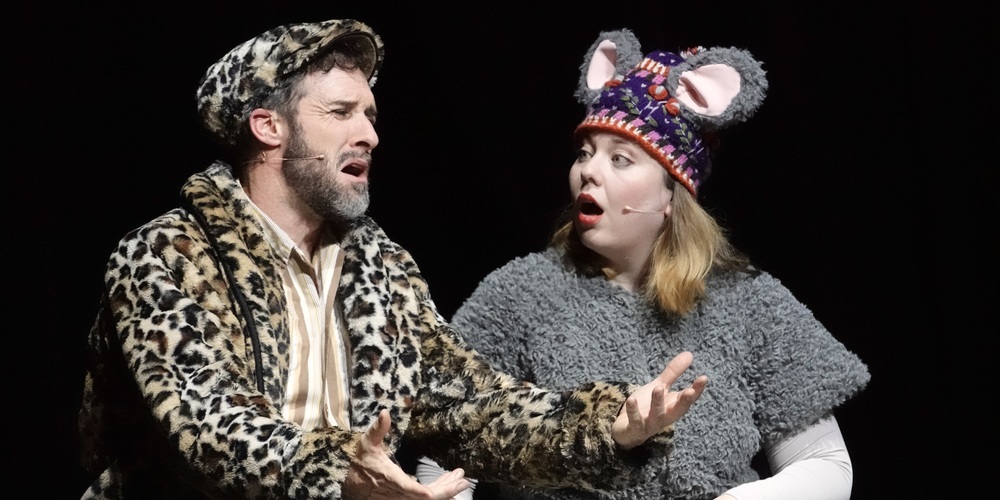 Leopard Rigo und Maus Rosa verbindet eine besondere Freundschaft.