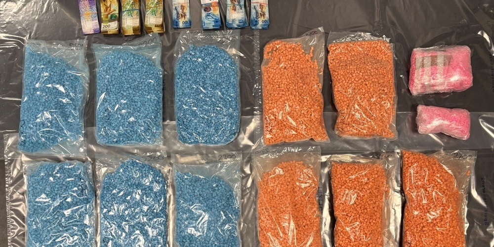 30 Kilogramm MDMA und über 100'000 Franken Bargeld wurden sichergestellt.
