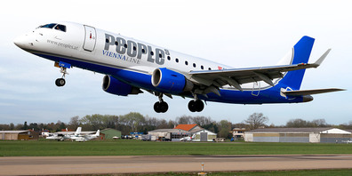Linienflüge von People’s verbinden den Flughafen St.Gallen-Altenrhein täglich mit dem Flughafen Wien-Schwechat.