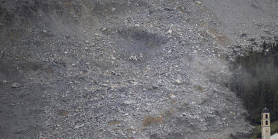 Im kommenden Dezember entscheidet der Bündner Grosse Rat über einen Kredit, mit dem die teilweise Umsiedlung von Brienz mitfinanziert werden kann. (Archivbild)