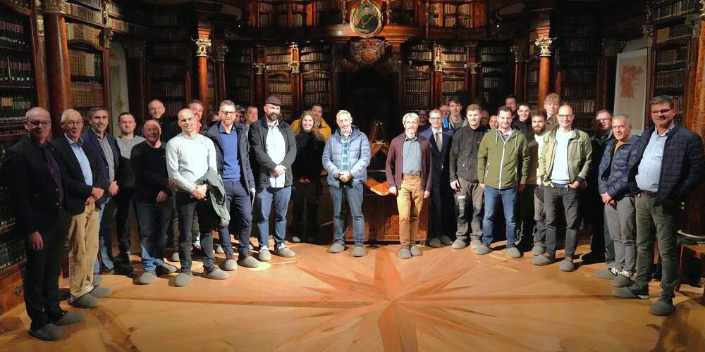 Neue-L-ftung-und-Beleuchtung-f-r-die-Stiftsbibliothek