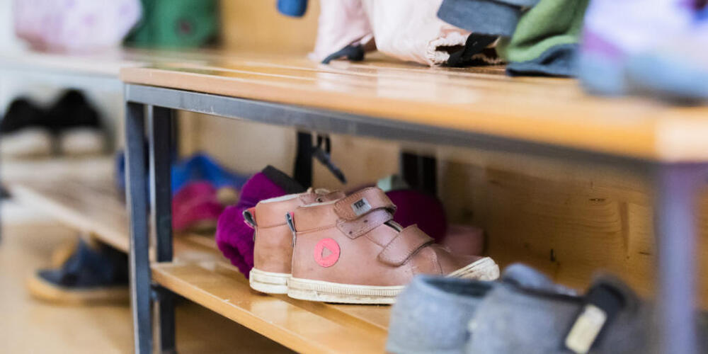 Wer im Kanton Schwyz seine Kinder in der Kita betreuen lässt, kann die effektiven Kosten bis zu einem Maximalbetrag in der Steuererklärung geltend machen. (Symbolbild)