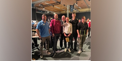 von links: Martin Giezendanner, Fabian Romer, Jon Fadri Huder, Ladina Oppliger, Tobias Roth und Peter Bösch