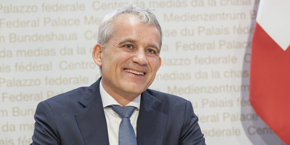 Bundesrat Jans krebst beim Hautfarbe-Verbot zurück