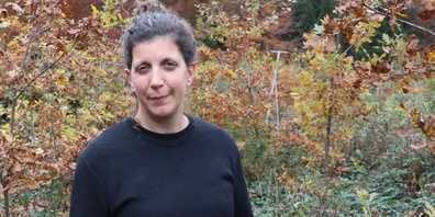 Kathrin Streit ist froh, dass die 55’000 Setzlinge jetzt alle den Weg in den Waldboden gefunden haben.