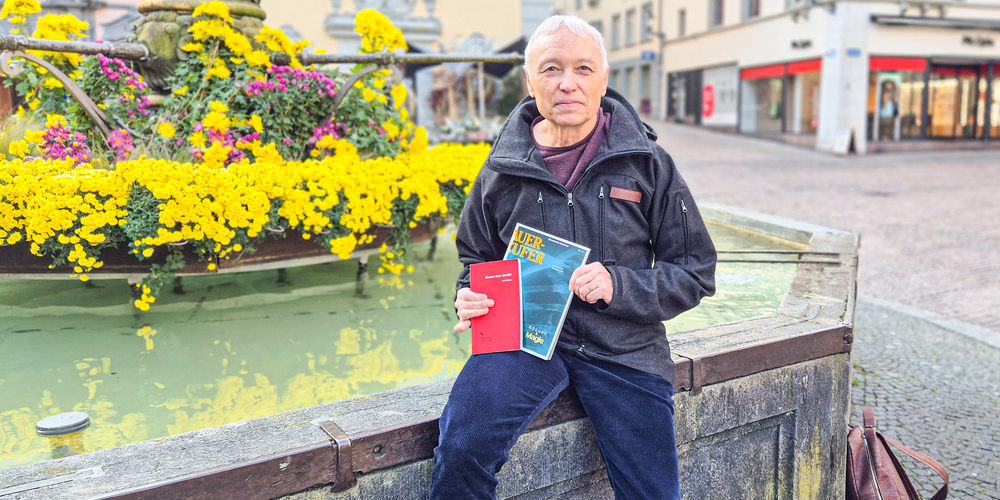 Niels Zubler lebt seit 24 Jahren in Schaffhausen. Noch länger besteht die innige Verbindung zur Literatur. Seit jeher verfasst er Kurzgeschichten und Gedichte – des öfteren nur für die Schublade. Beim Mauerläufer engagiert er sich als freiwilliger Redaktor.