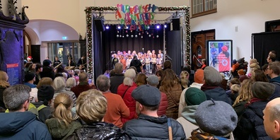 Die kurzen Konzerte dauern rund 15 Minuten und bieten eine Einladung zum Innehalten, zum Eintauchen in bekannte und unbekannte Klangwelten oder zum festlichen Ausklingenlassen des Tages.