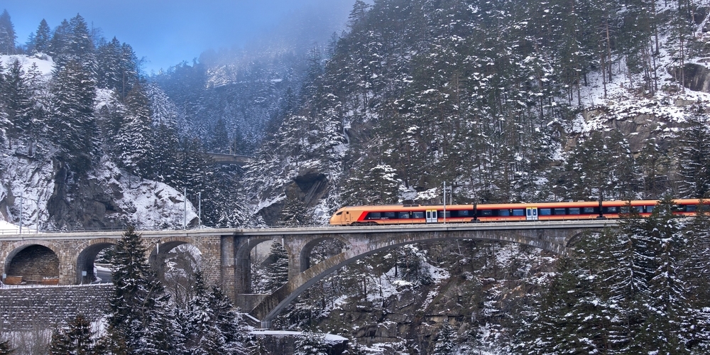 Der Treno Gottardo der SOB mit seinen stündlichen Direktverbindungen ins Tessin feiert sein fünfjähriges Bestehen und erfreut sich grosser Beliebtheit.