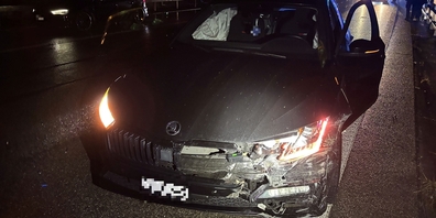 Beim Unfall auf der A3 wurden im Auto alle Airbags sowie der Gurtstraffer ausgelöst. Das schrottreife Auto musste danach abgeschleppt werden.