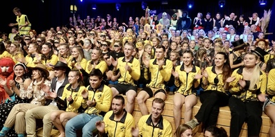 über 350 Mitglieder des  STV Eschenbach boten eine grandiose Turnshow mit dem Motto «Eschi Zoo – Jetzt wird's WILD».