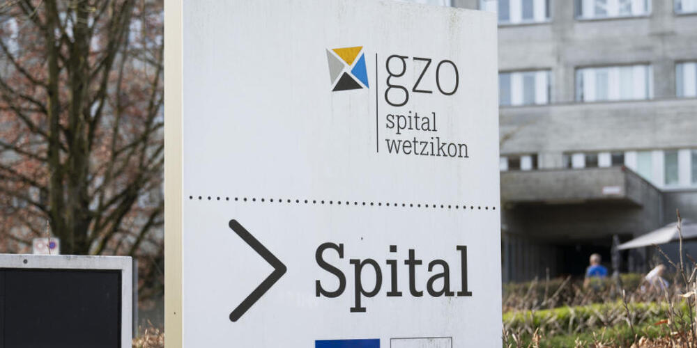 In neun Oberländer Gemeinden wird heute über die Aktienkapitalerhöhung für das Spital Wetzikon abgestimmt. (Archivbild)