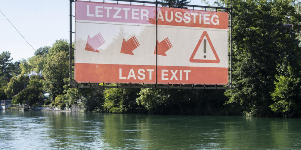 Die Stadt baut einen langen Holzsteg, damit die Böötler rechtzeitig vor dem Höngger Wehr aus dem Wasser kommen. (Archivbild)