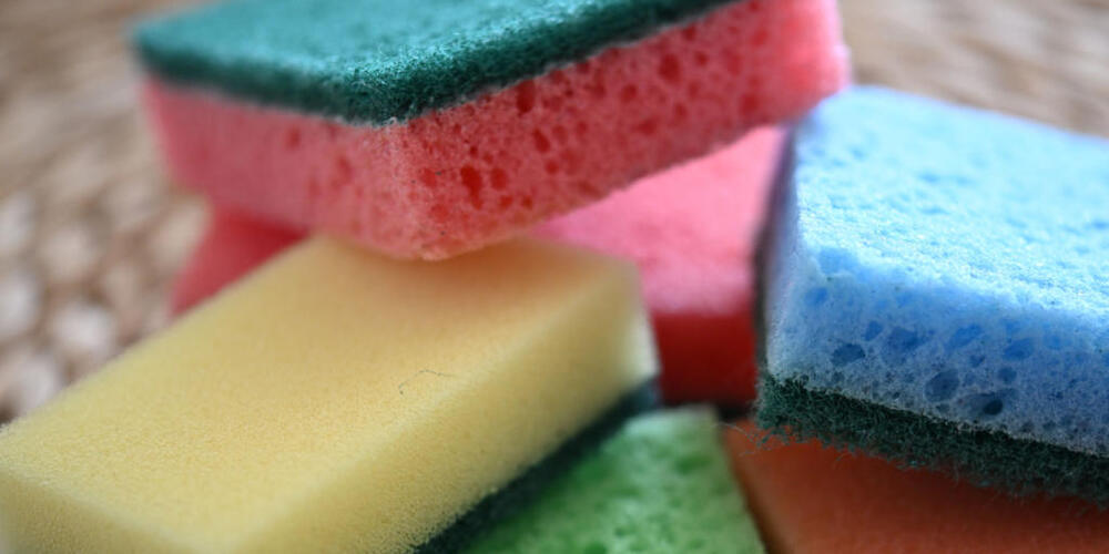 Ob in Luft, Wasser oder Nahrung: Mikroplastik ist inzwischen scheinbar überall und könnte Mensch wie Umwelt schaden. (Symbolbild)