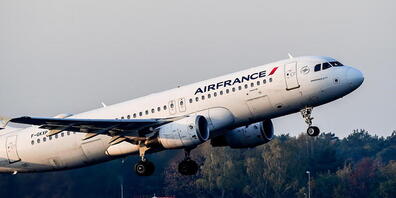 Die von der Coronakrise gebeutelte Air France-KLM erhält finanzielle Hilfe vom französischen Staat. Dafür wird der Anteil von Frankreich am Unternehmen auf knapp ein Drittel erhöht. (Symbolbild)