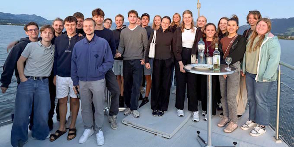 Viele Jugendliche folgten der Einladung der Gemeinde Gommiswald und genossen eine herrliche Jungbürgerfeier.