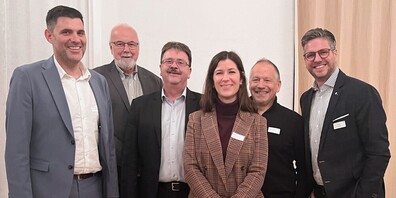 Im Bild v.l.: Bruno Eisenhut (Leiter Aussenbeziehungen IHK St. Gallen – Appenzell und Geschäftsführer Industrie AR), Markus Probst (Präsident AGV Sarganserland-Werdenberg), Daniel Büchel (Präsident AGV Rorschach und Umgebung), Michèle Jäger (Präsidentin Wirtschaft Region Wil), Rüdiger Böhm (Experte für Motivation & Veränderung), Marc Flückiger (Kantonsrat und Wiler Gewerbevereins-Vizepräsident).