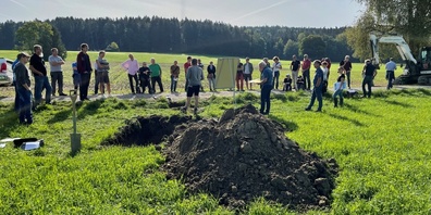 Begehung des Riedgebiets Chellen in Zumikon und Maur im Rahmen des Aufwertungsprojekts.