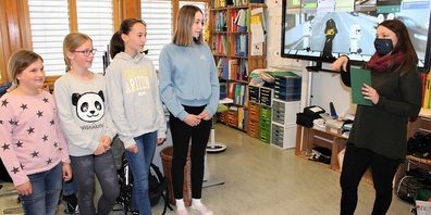   Zoé, Leana, Tina und Lia gestalteten das Video selbständig und wurden dafür mit dem ersten Preis belohnt.