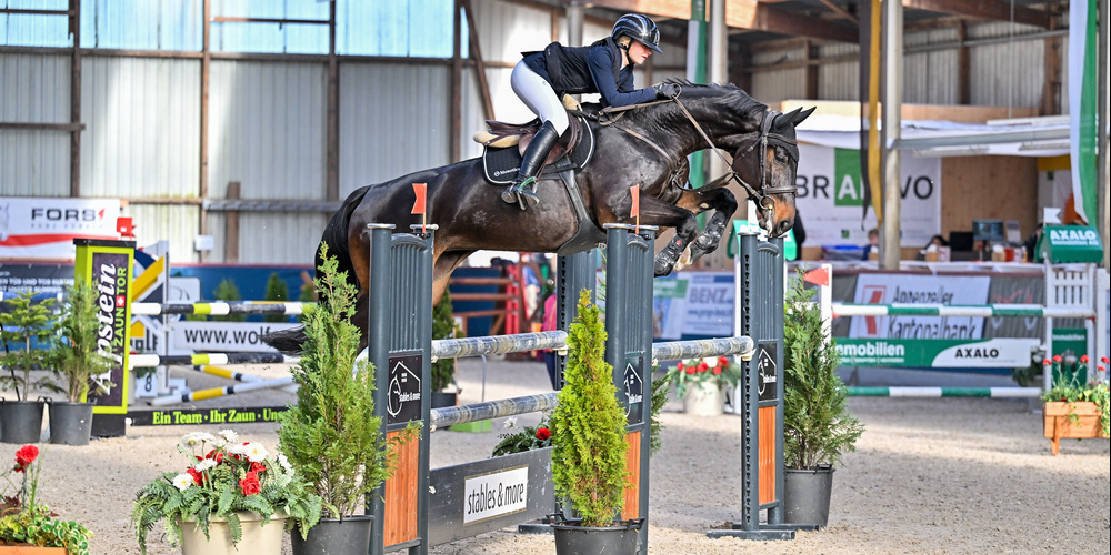 Elodie Hanselmann auf der Stute Con Cora