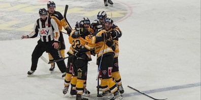 Im Penaltyschiessen behält Wetzikon die Nerven und gewinnt.