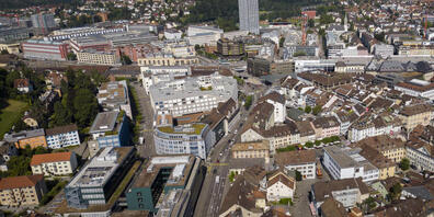 Der Stadtrat von Winterthur muss die Entlassung einer Wohnüberbauung aus dem kommunalen Inventar schutzwürdiger Bauten vertieft überprüfen. (Symbolbild)