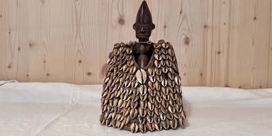 Exponat der Ausstellung «Quer durch Afrika», Herrengasse 8 in Rapperswil.