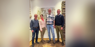 v.l.n.r Gemeinderat Josef Meier, Schulpräsidentin Dominique Dupont, Gemeinderatskandidat Christoph Kauz, Gemeinderat Pascal Nägeli