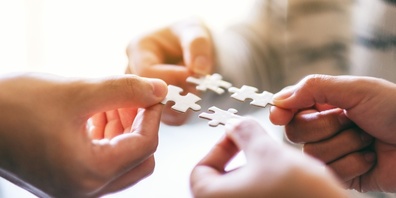 Die Gemeinden möchten prüfen, wie sie ihre Kräfte bündeln können, um den steigenden Herausforderungen zu begegnen. Auch Fusionen sind nicht ausgeschlossen. (Symbolbild)