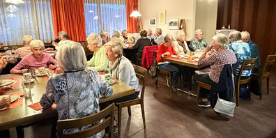 Die Jahrgängerinnen 1936–40 der Region Wil treffen sich jedes Jahr im Dezember zu einem gemütlichen Höck.