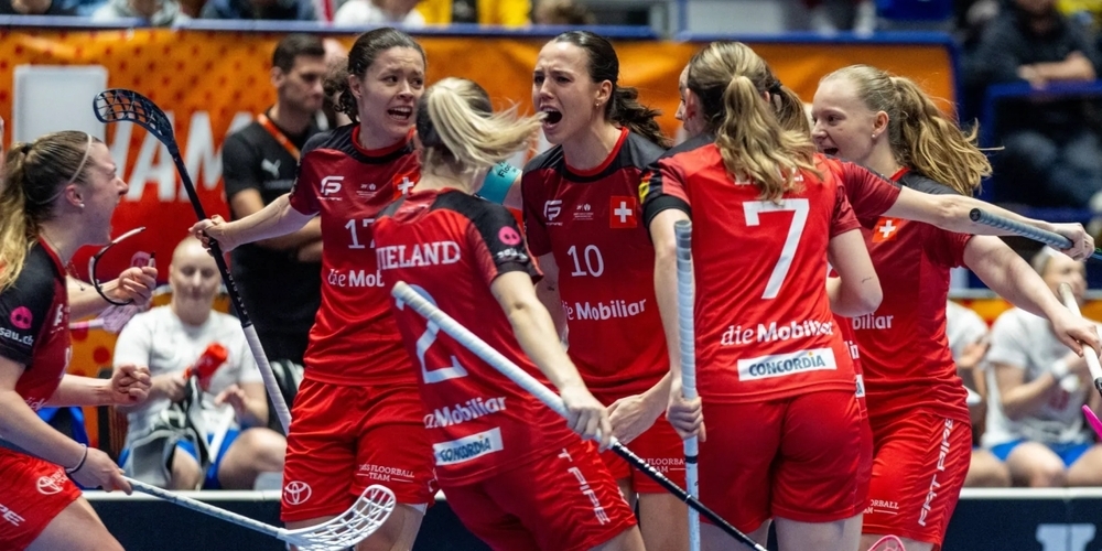 So jubeln Weltmeisterinnen: Die Schweiz ist zum zweiten Mal auf dem Unihockey-Thron.
