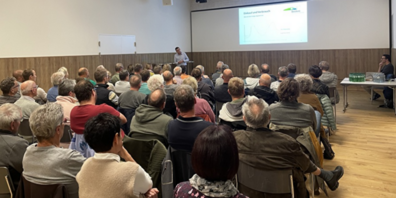 Das Publikum zeigte sich interessiert und stellte zahlreiche Fragen.