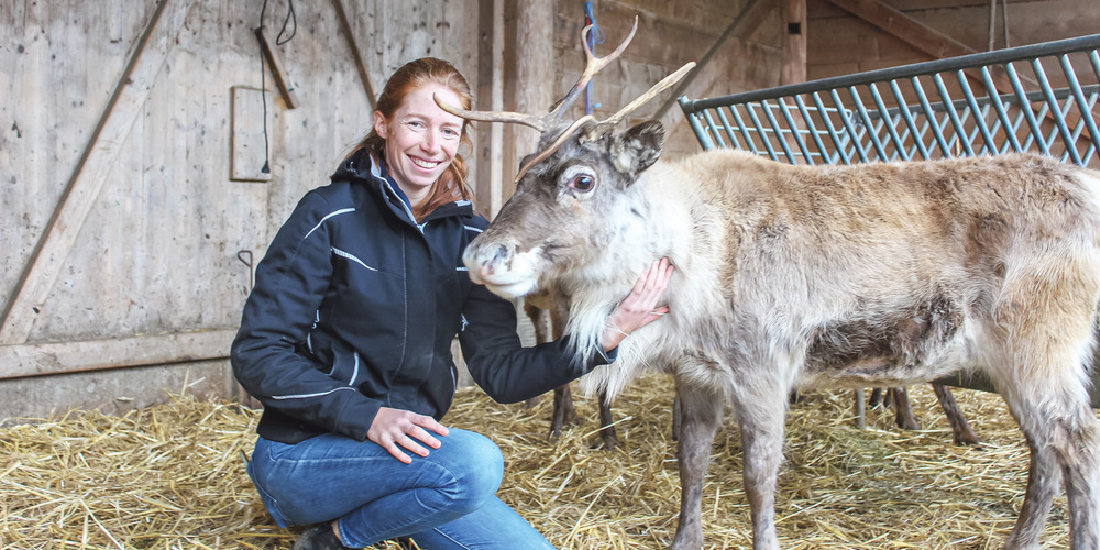 Für Salome Fürst wäre ein Leben ohne Tiere nicht vorstellbar. Seit dem sie denken kann gibt es Tiere in ihrem Leben. 2023 hat sie den Hof ihrer Eltern übernommen.