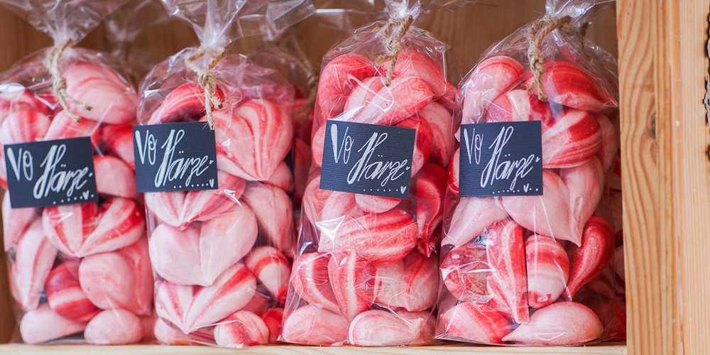 Am 6. Dezember lädt der Klaus-Buuremaart im Garten des Haus VIVA zu adventlicher Stimmung und feinen Entdeckungen ein.