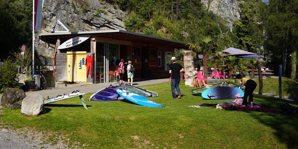 Amdens Seebeizli Lago Mio wird seit 2011 und nun bis Ende November 2027 von der Weesnerin Andrea Gilardoni geführt. (Archivbild)