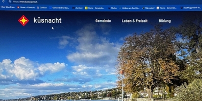 In Küsnacht wird die Bevölkerung künftig ausschliesslich über die Webseite informiert.