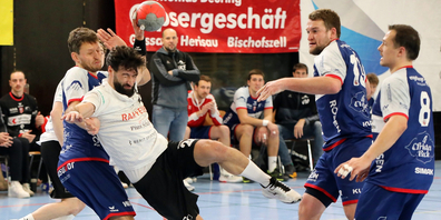 Die Gossauer hier im Bild mit Top-Scorer Drilon Tahirukaj wollen zuhause Punkte ergattern.