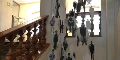 «Engel oder Bengel?» lautet denn auch das diesjährige Adventsmotto. Dieses soll anregen, sich selbst zu reflektieren, wie Andres Eberle, Religionslehrer im Klosterschulhaus, sagt