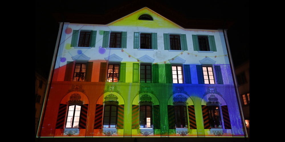 Bei einem Zeichnungswettbewerb konnten zwei- bis 16-Jährige ihre Zeichung des Rahtauses einschicken.