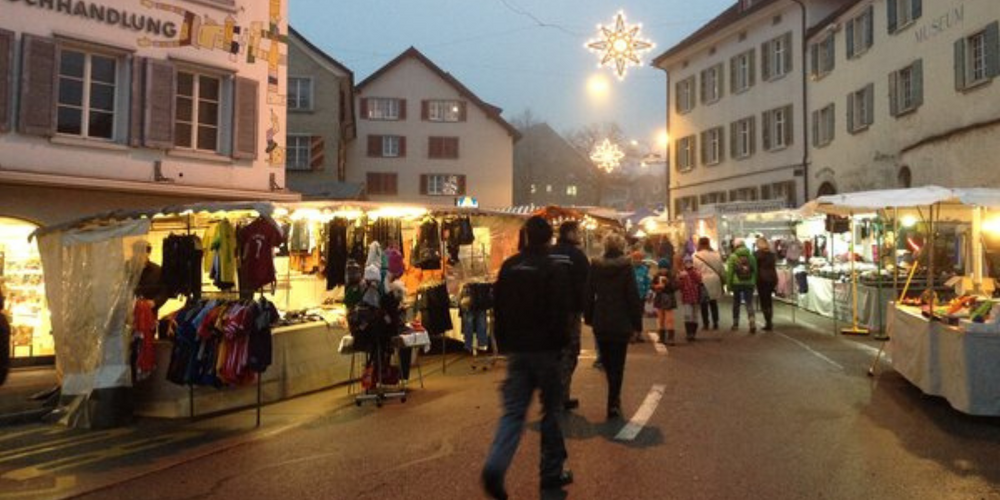 Altstätten feiert den 600. Klausmarkt und verwandelt das Städtli in ein festliches Weihnachtswunderland.