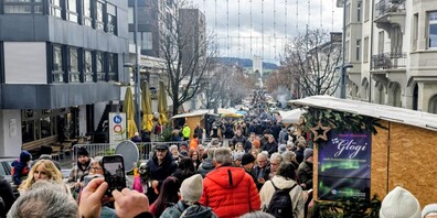 Grossaufmarsch am Samstag, 6. Dezember 2025, in der Stadt Wil - auch das Wetter spielte mit.