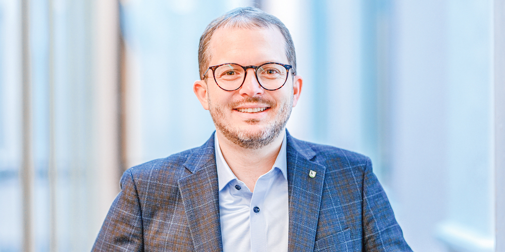 Marco Planas, Bildungsreferent.