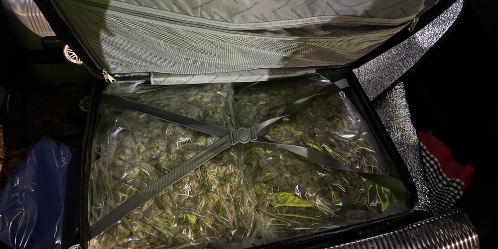 Einer der beiden Koffer.