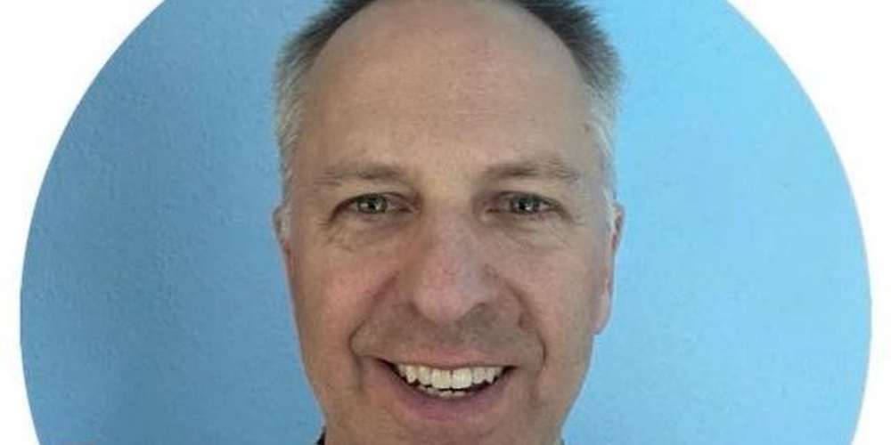 Thomas Urs Walser will als parteiloser Kandidat in den Gemeinderat von Nürensdorf, im Zürcher Unterland.